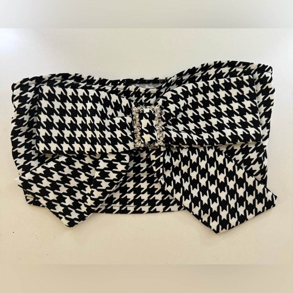 Elegant Black and White Houndstooth Bow  Crop Top